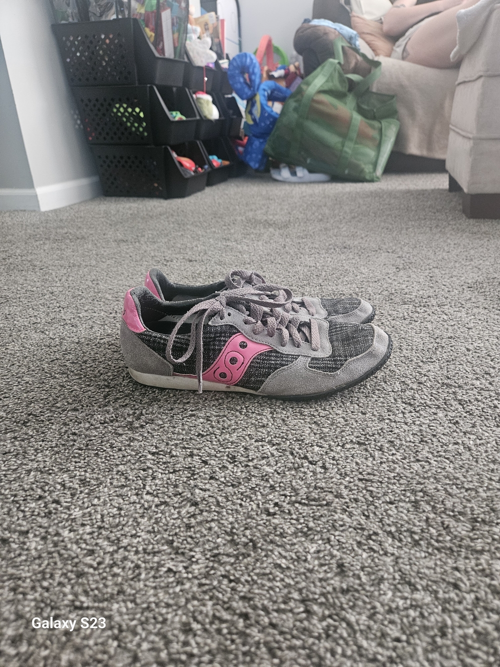 Saucony Minimalist Barefoot Running Shoes Gray Pink Women’s Size 10
